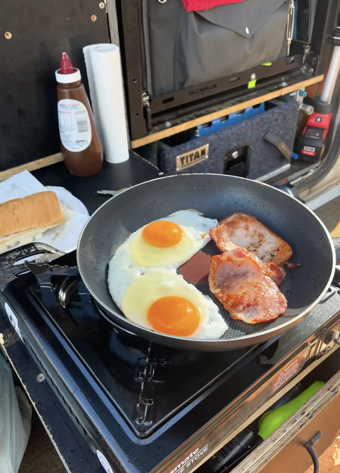 where to stay near Uluru